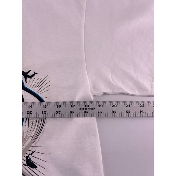 Del Sol Shirt Adult Medium White Short Sleeve Color Changing Florida Shark New - Picture 5 of 6